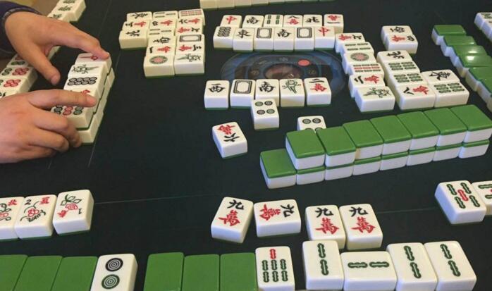 一分钟教你“雀神麻将稳赢不输的秘诀(确实有挂)-知乎